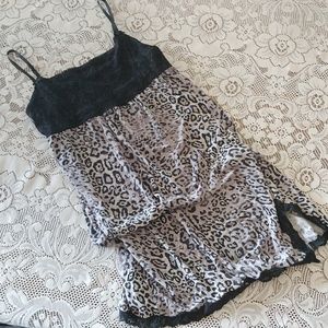 Women's medium pj salvage nighty leopard and lace